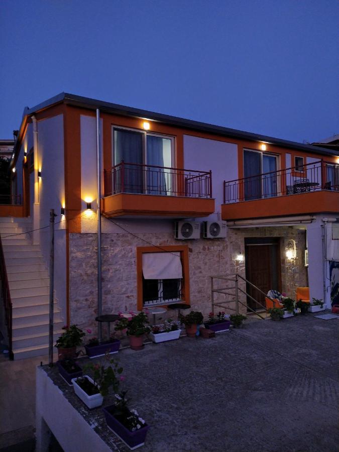 Apartamento Ildora Qimon Himarë