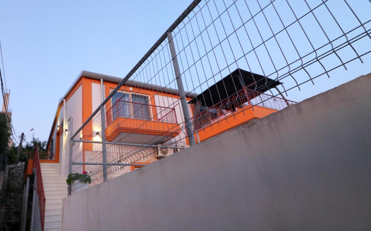 Ildora Qimon Apartamento *